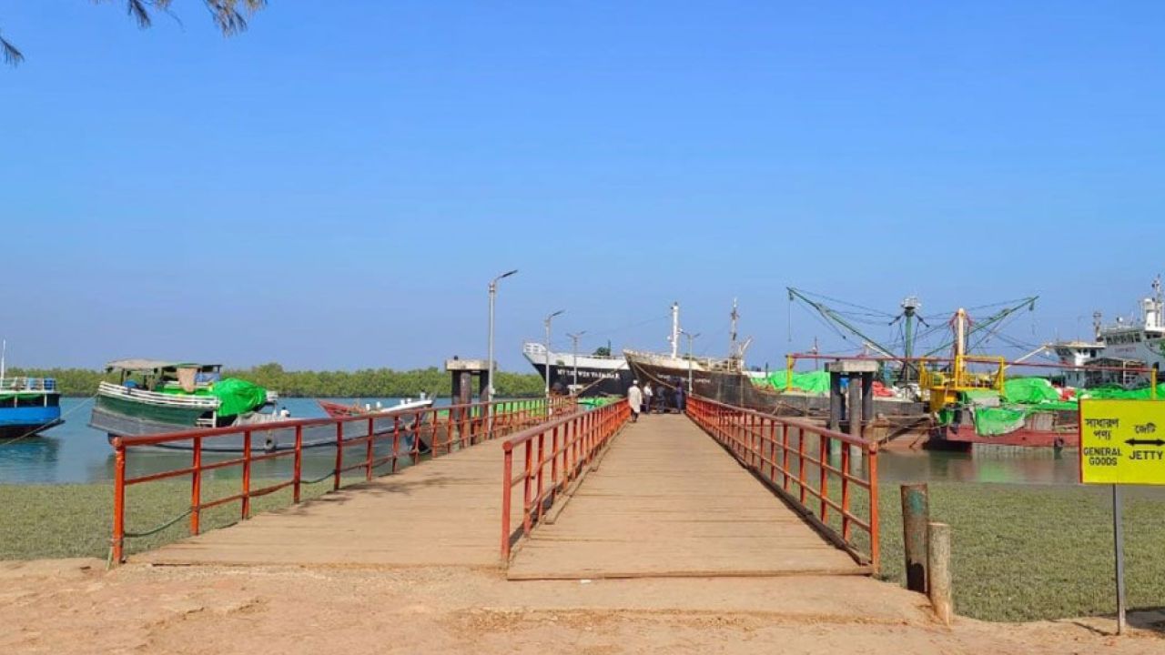 মিয়ানমার ব্যাংকে আটকে আছে বাংলাদেশী ব্যবসায়ীদের ৯০ লাখ মার্কিন ডলার