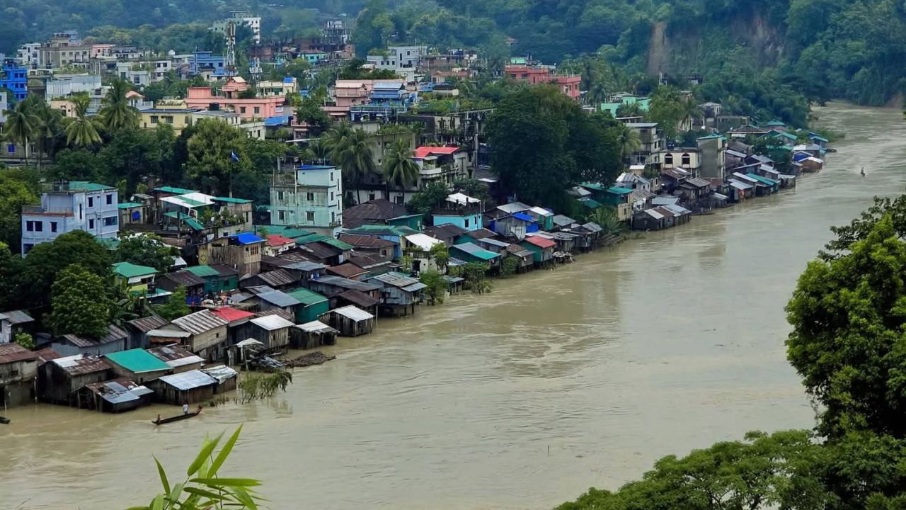 পানি কমছে সাংগু-মাতামুহুরীর, স্বাভাবিক হচ্ছে বান্দরবান