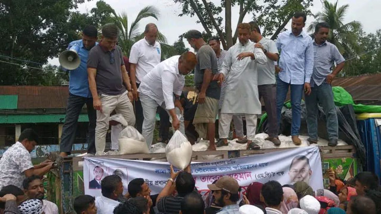 লামায় জেলা বিএনপির সদস্য সচিবের মানবিক সহায়তা পেলো ২ হাজার পরিবার