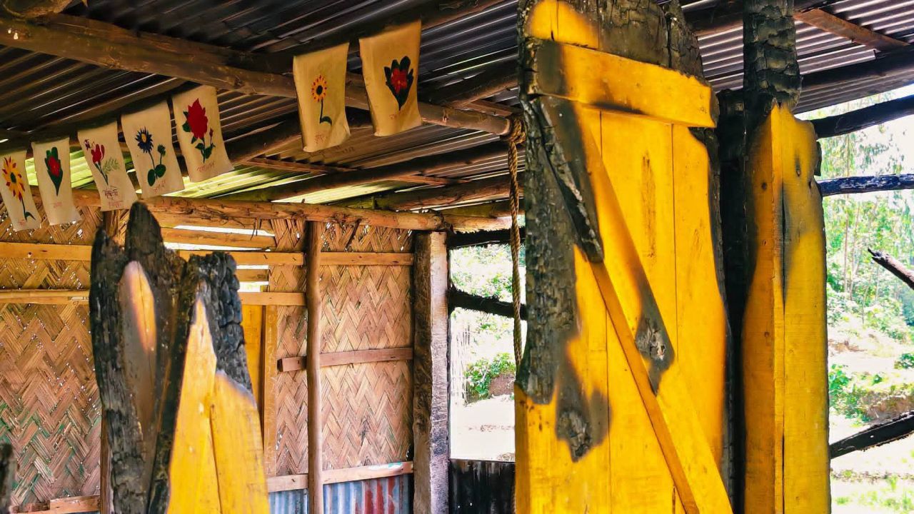 লামায় গভীর রাতে পাড়াকেন্দ্রে আগুন